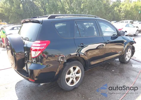 2009 Toyota Rav4 Limited z USA, uszkodzony, nr VIN JTMBK31V29D008217